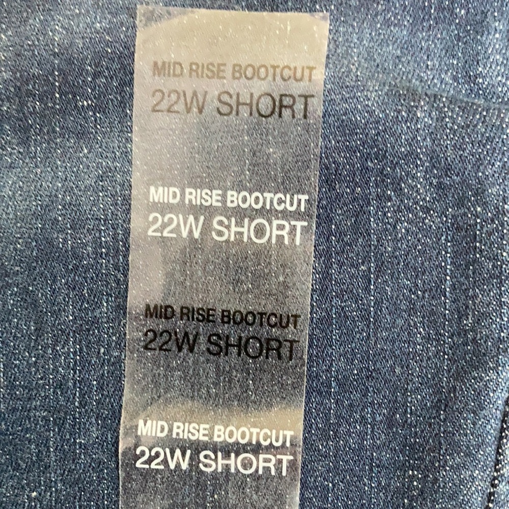 Sonoma jean midrise bootcut breathable stretch fabric jean size 22W Short - Picture 13 of 16